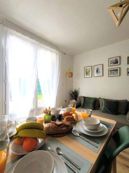 Nouveau Les Grumes 2 - Maison - 2 - Jardin - Neuf Holiday home *